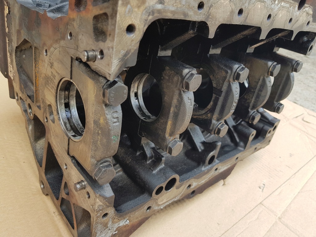 фото №10, Блок двигателя / vw audi seat skoda / 1.9 tdi 105km bls / 038021cc - хороший