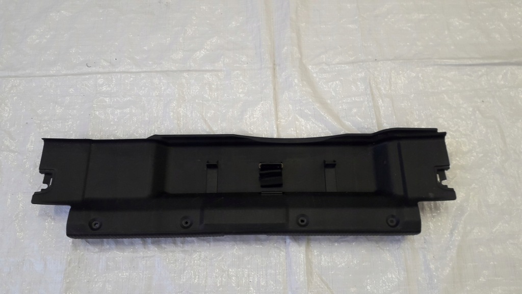 Audi a3 накладка оббивка поріг 8l0863471b granat Ціна