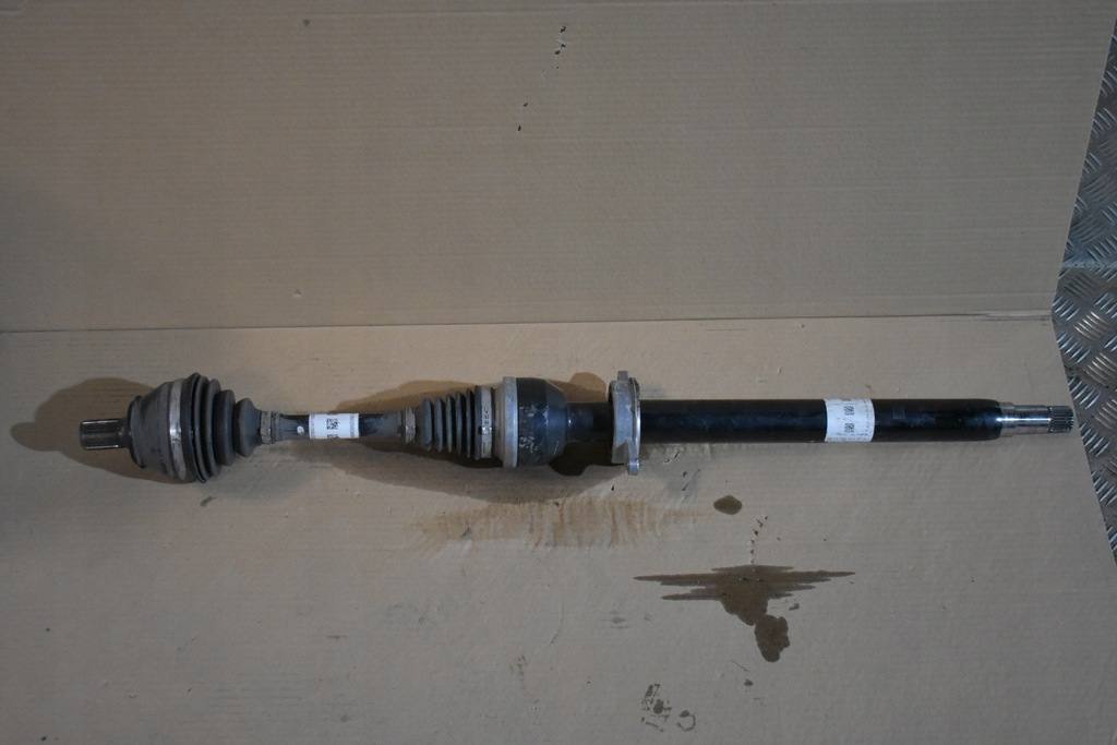 фото №1, Idealna приводной вал правая передняя mercedes x247 w177 w118 1