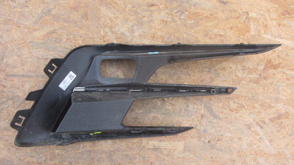 фото №11, Решітка ліва права бампера renault megane iv lift