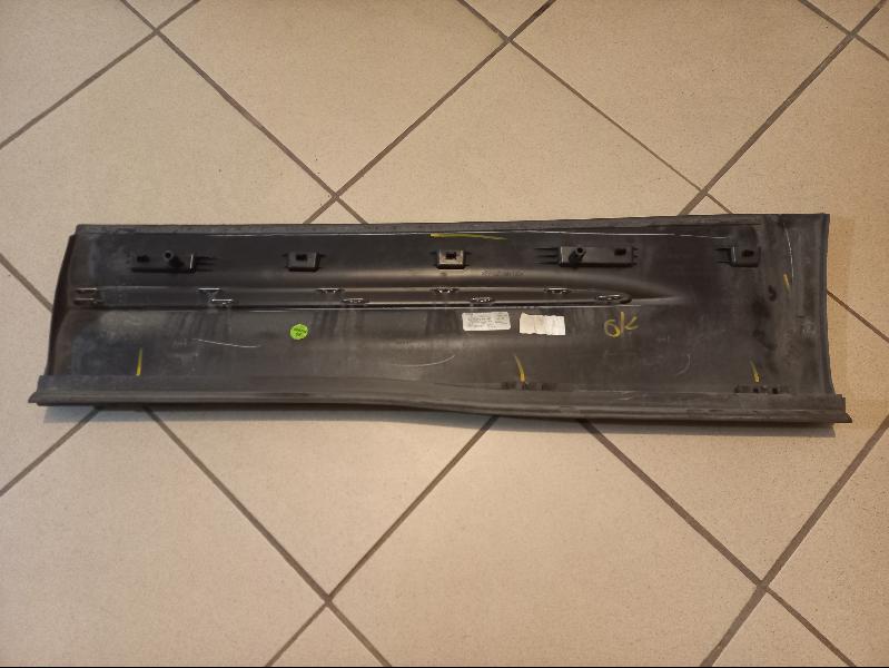 фото №9, Mercedes glb w247 a247 молдинг двері права задня