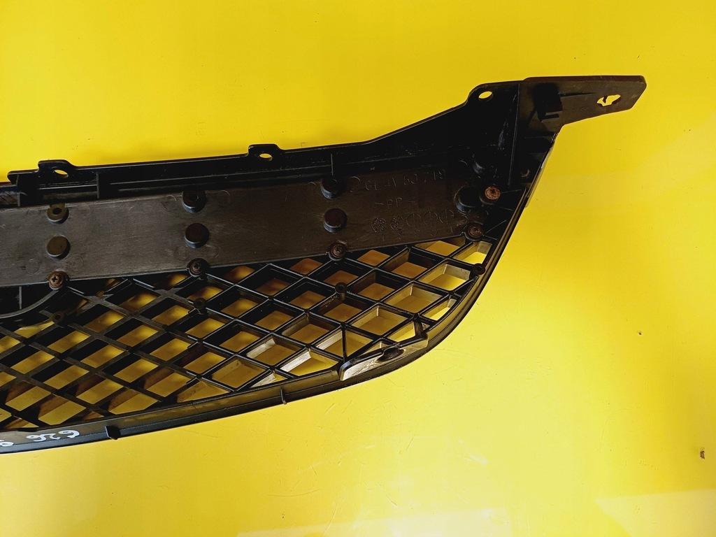 фото №9, Решётка радиатора решётка радиатора mazda 626 хром 97-00 ge4v50719 nr126