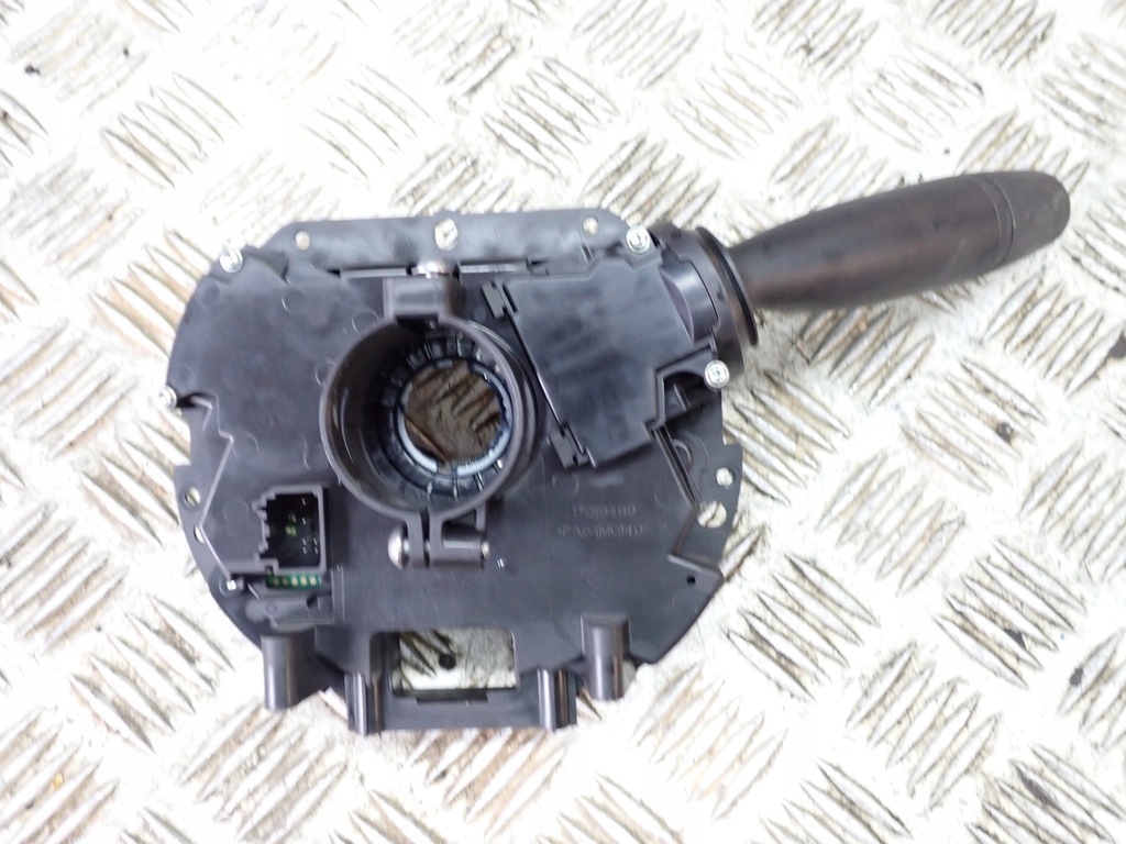 фото №8, Рычаг дворник поворотники ram v limited 2019-