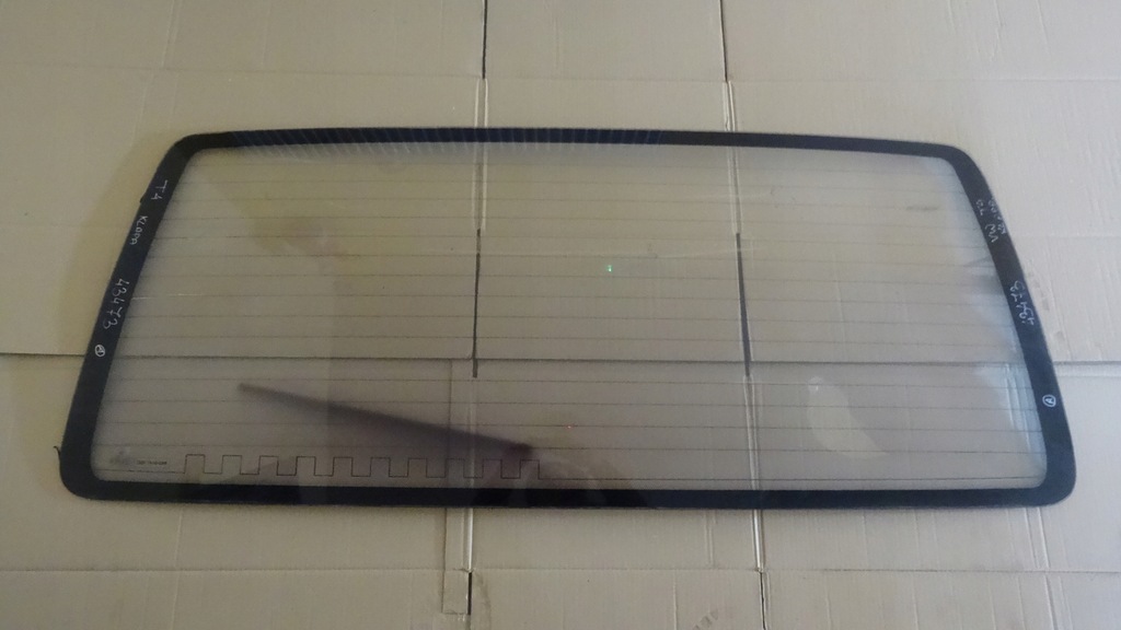 фото №1, Vw transporter t4 стекло крышки задняя