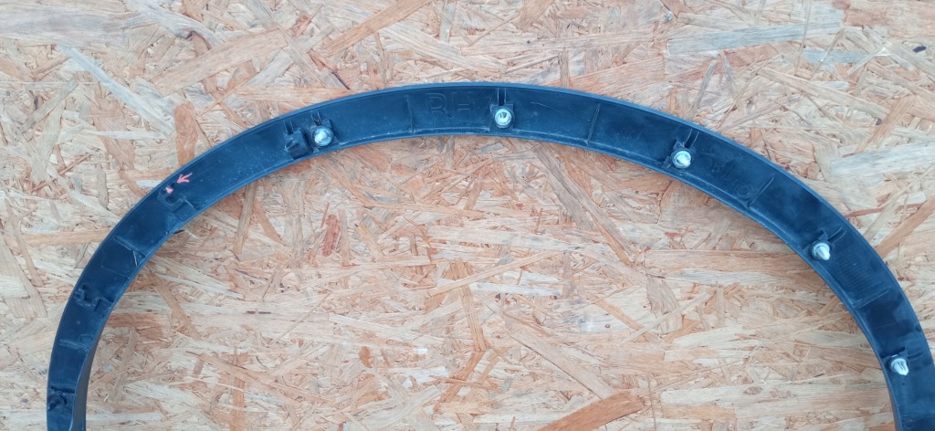 фото №11, Tesla model y 20- молдинг крила правий перед права передня 1683860-00-a