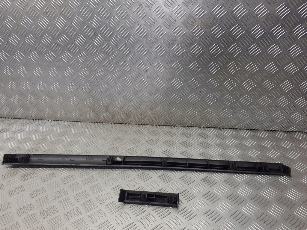 фото №3, Молдинг декоративная панели opel signum 1.8 13123983