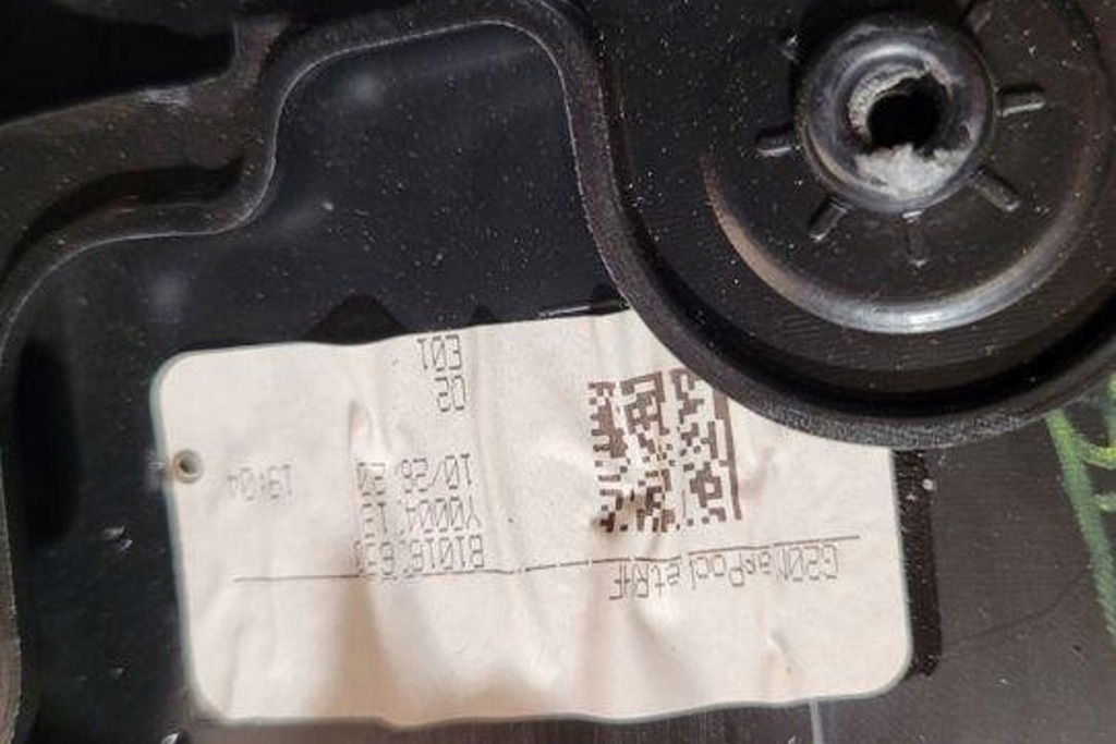 фото №11, Обшивка передних правых дверь bmw 3 g20, g28 3602353 3.0l бензиновый 285kw