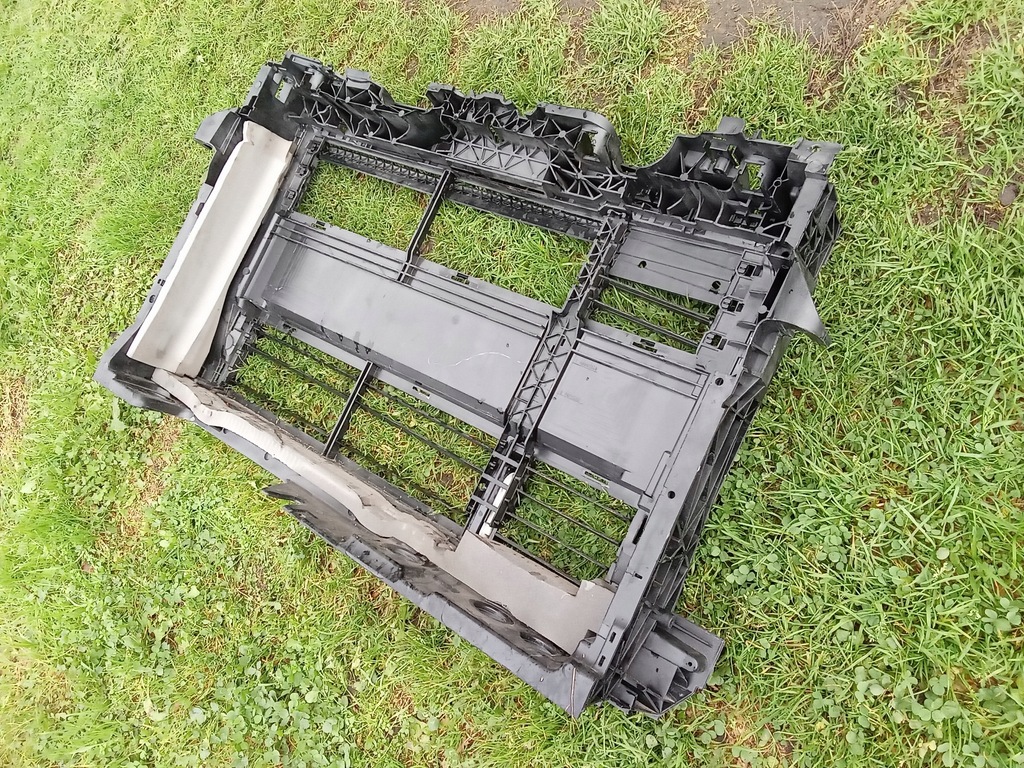 фото №8, Ford fiesta mk8 pas передній жалюзі