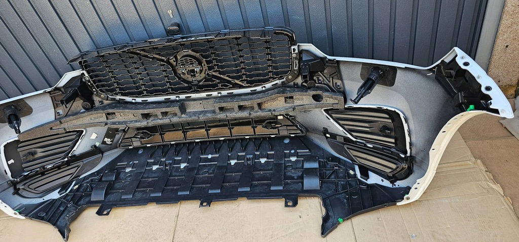 фото №14, Volvo xc60 ii r-design бампер перед hybrid t8