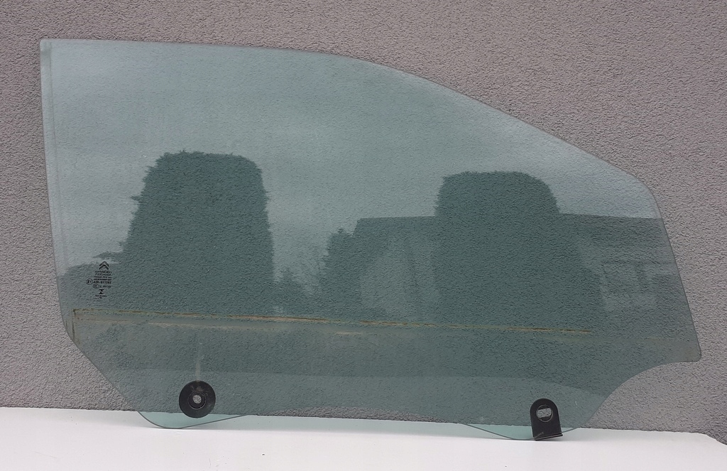 фото №1, Citroen c4 cactus стекло дверь правая передняя 2018r