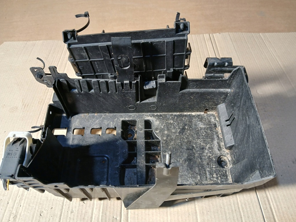 фото №1, Корпус компьютер модуля комфорта opel 329510614