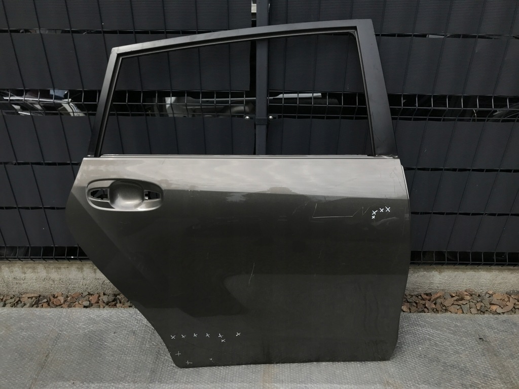 фото №1, Toyota verso праве двері задня задні задні 2009-2018