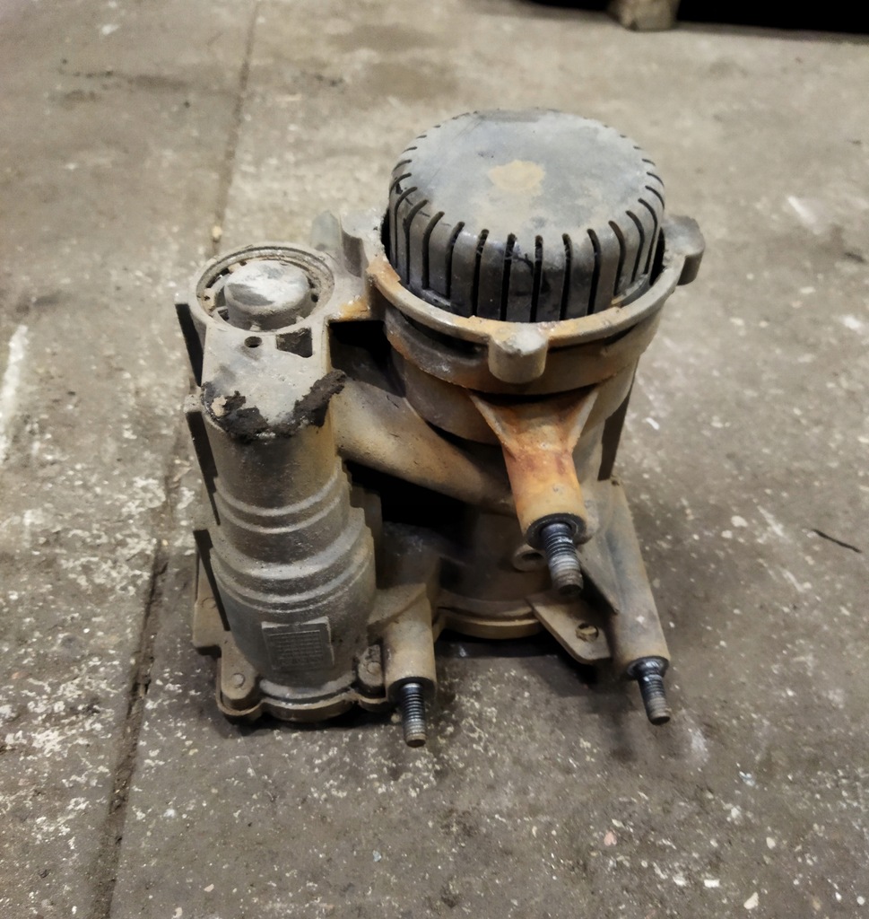 фото №2, Клапан ebs напівпричепа mercedes actros mp3