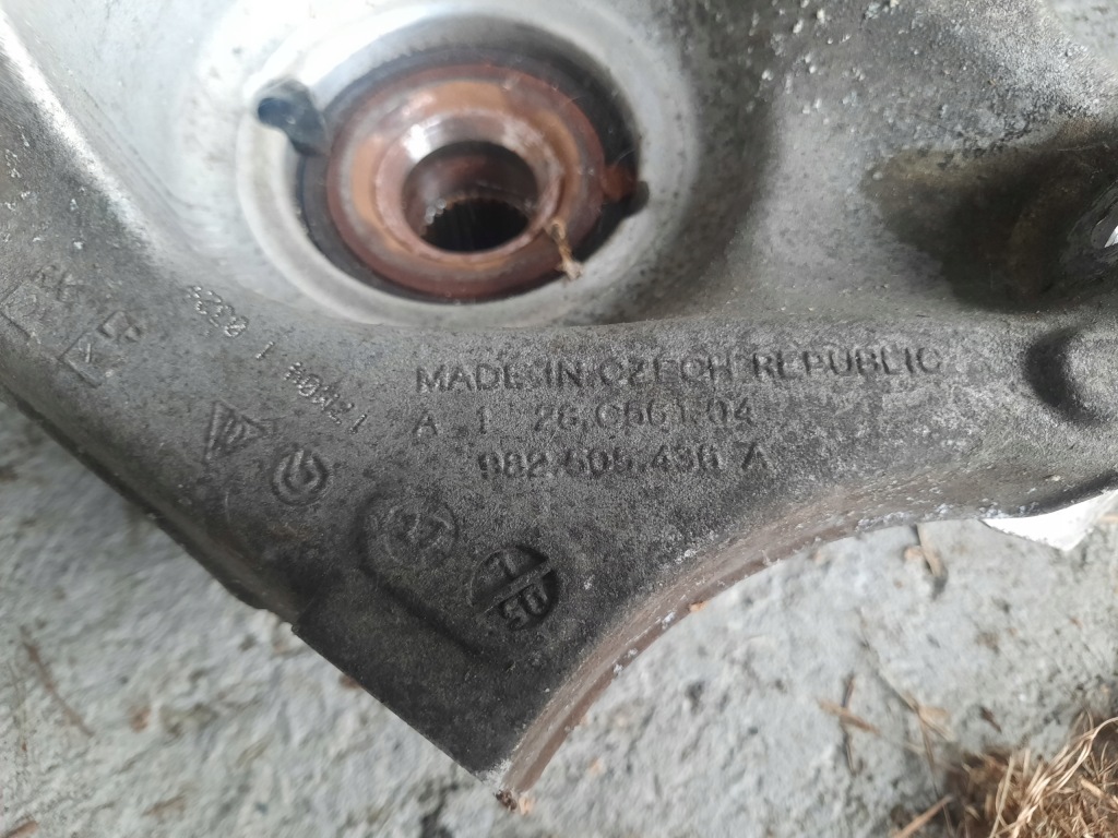 фото №7, Porsche boxter 718 982 ступица поворотный кулак правый задняя 982505436a