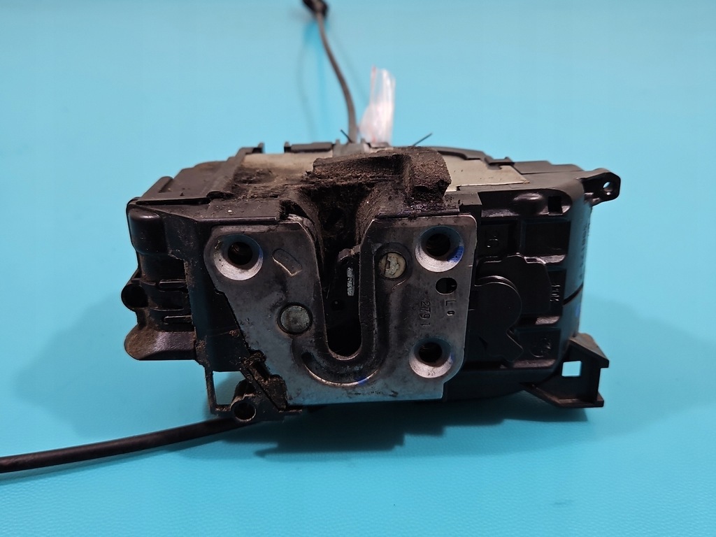 фото №2, Замок перед левый renault clio iii europa 4pin