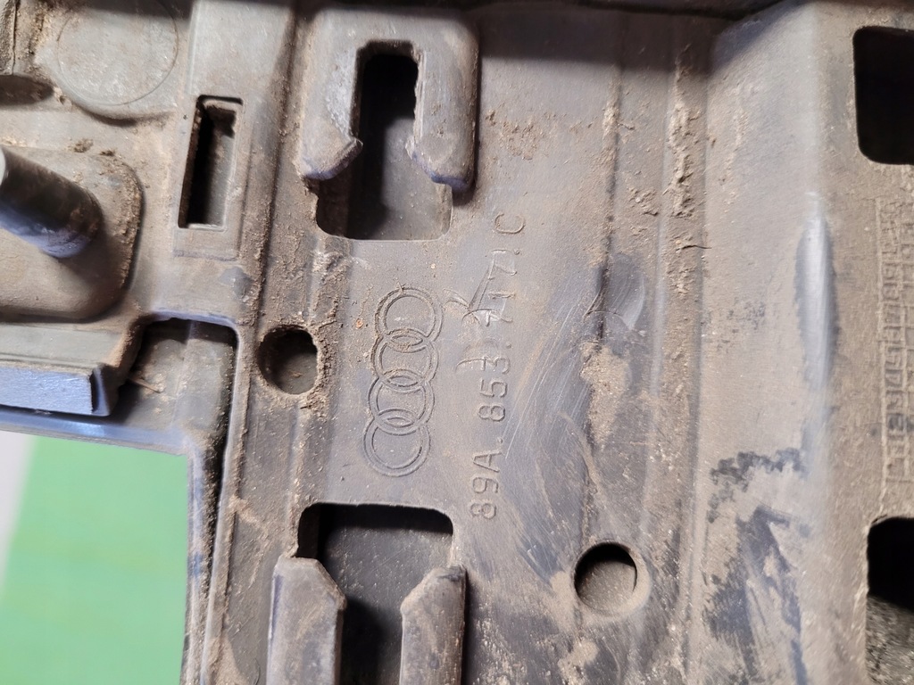 фото №12, Audi q4 89a etron молдинг крыла левый перед накладка na крыло 89a853717c