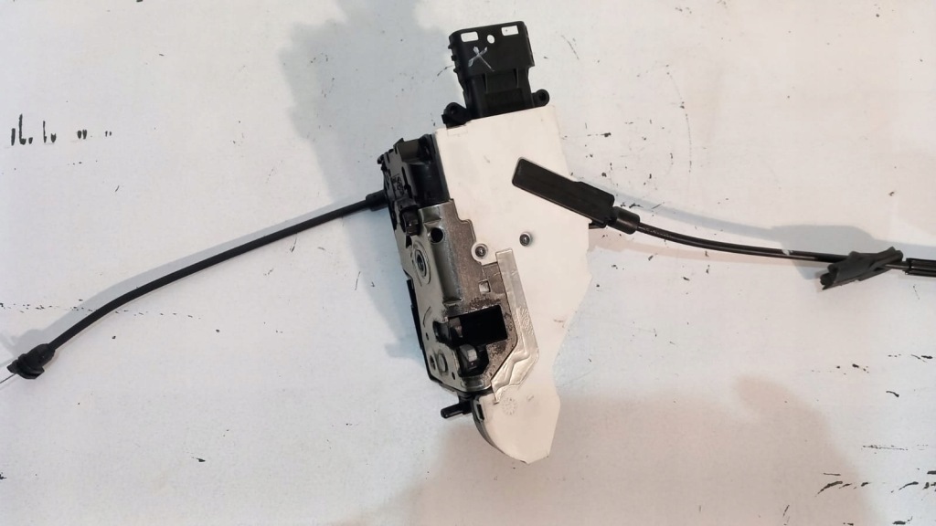 фото №1, Замок do дверь правый перед peugeot 207 1.4 hb