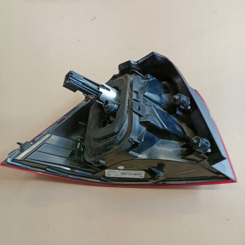 фото №11, Vw golf vii usa лампа задня права