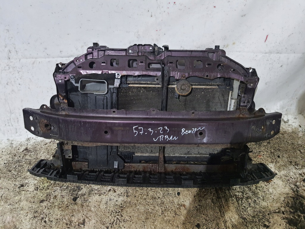 фото №1, Toyota urban cruiser 09- pas передний