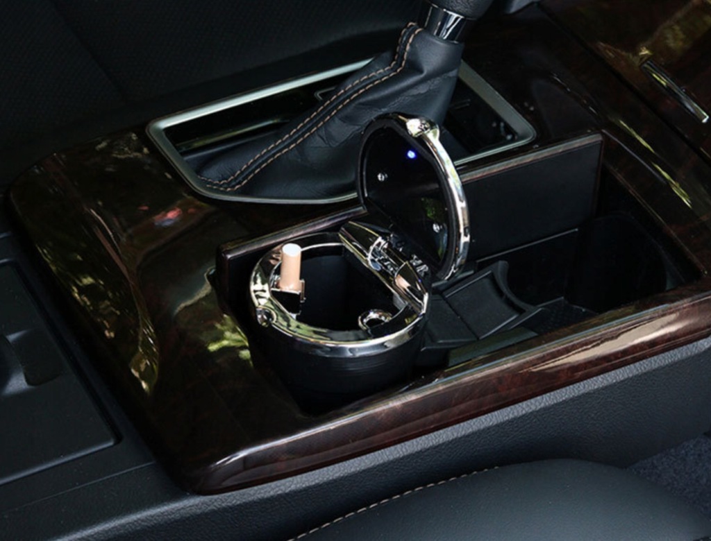 Попільничка автомобільна led корзина на сміття до автомобіля з кришка Доставка