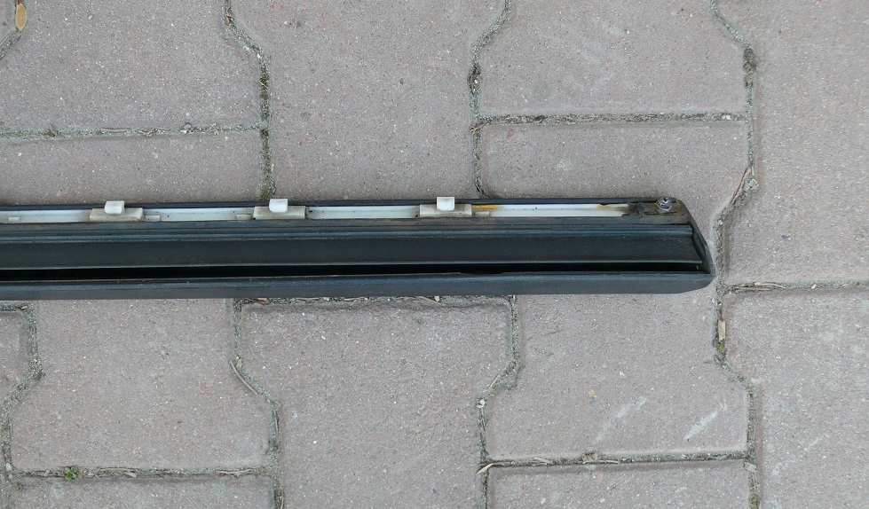 фото №9, Молдинг нижня двері правий перед audi s6 a6 c5 4.2 s-line lz9w 4b3853960