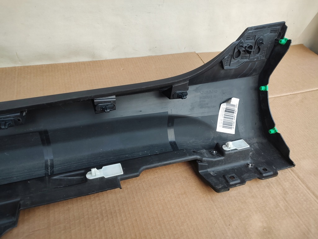 фото №11, Volvo v40 ii cross country порог молдинг порог правая 31290542