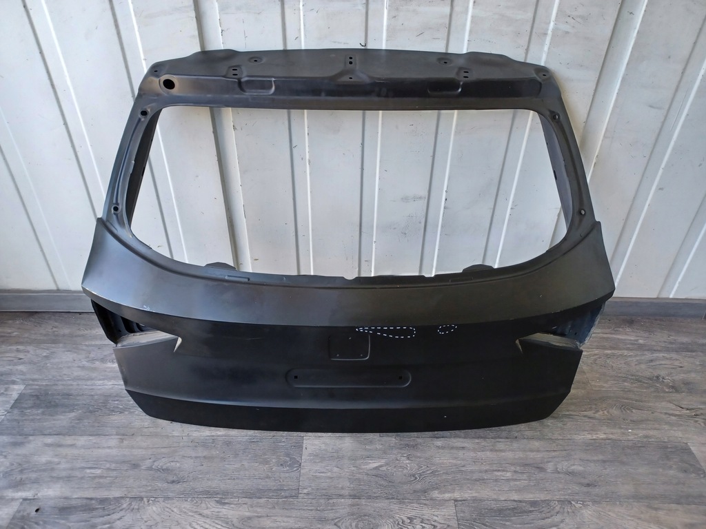 фото №1, Крышка багажника задняя задняя seat arona 2017- сервисная оригинальная некрашеный