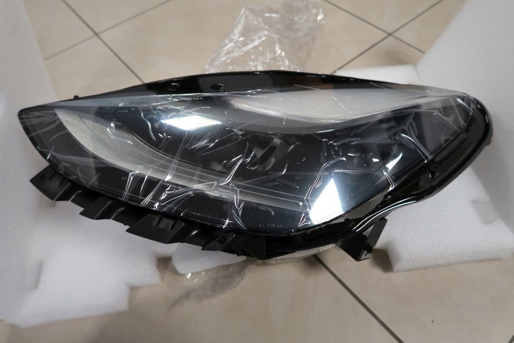 Купить Tesla 3 фара левая новый оригинал