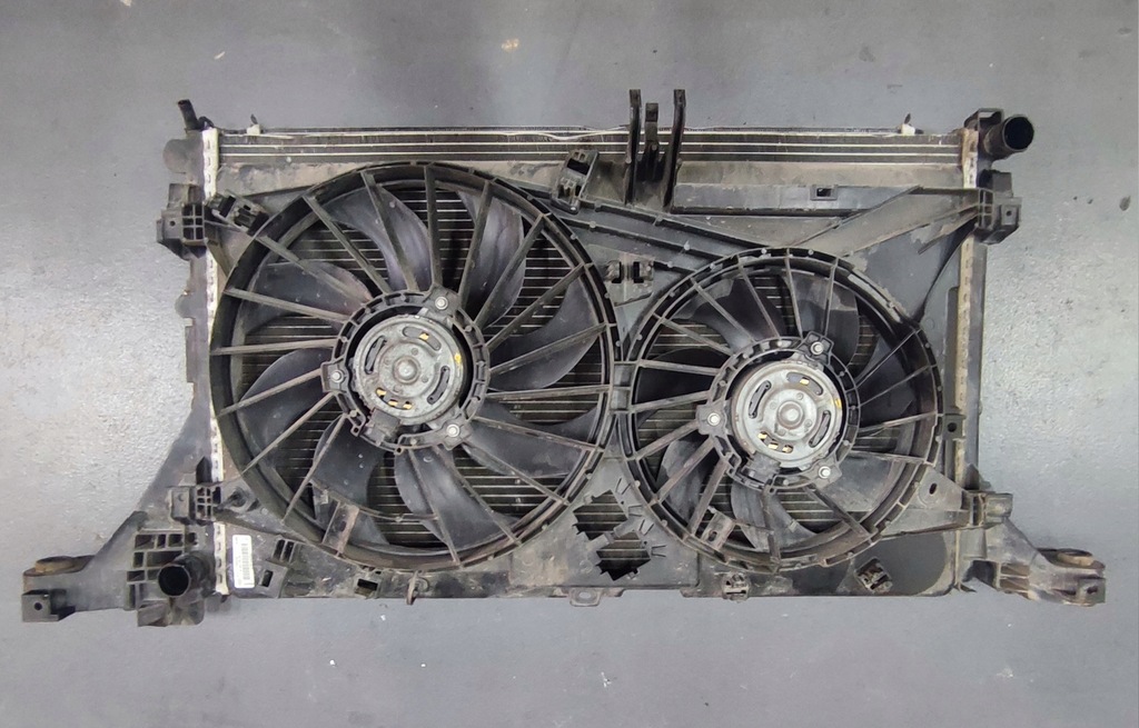 фото №1, Комплект радіатор renault master iii 2.3 dci opel movano nissan nv400