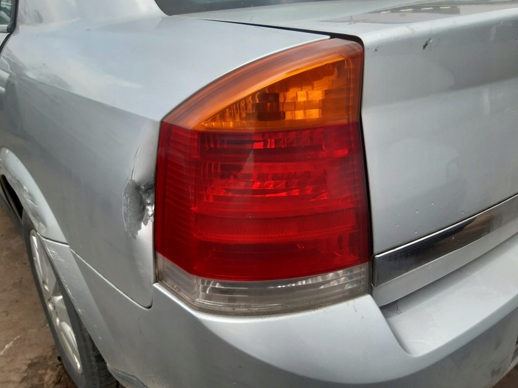 фото №1, Задня ліва лампа opel vectra c sedan