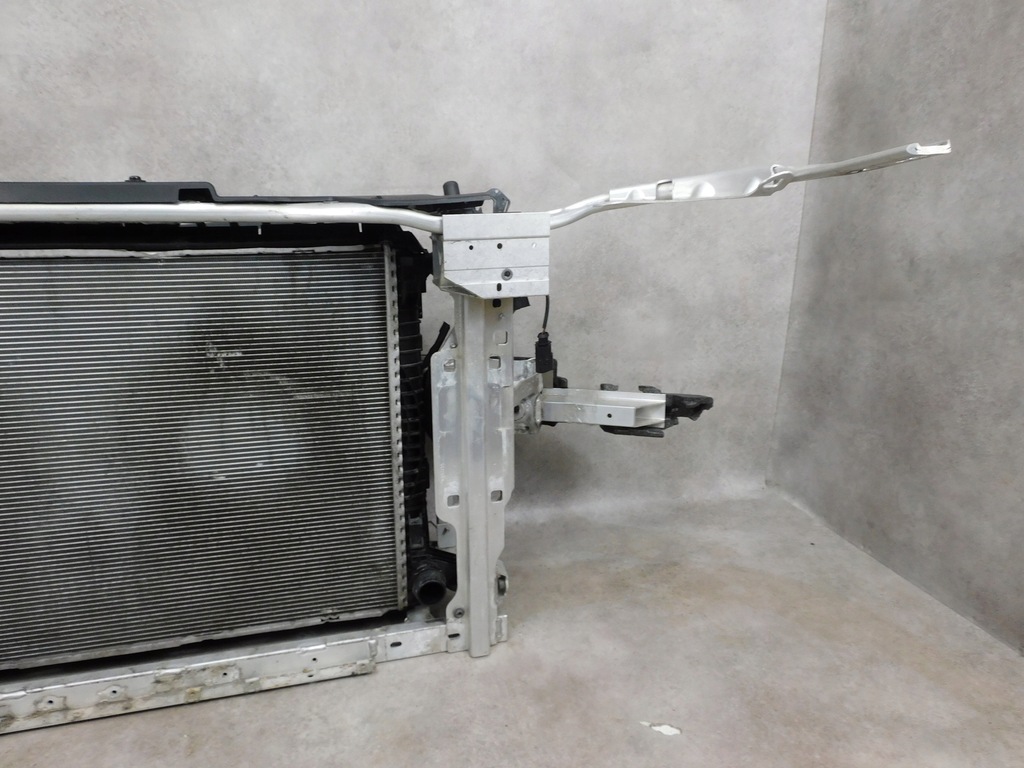 фото №10, Audi a8 d5 4n підсилювач pas перед радіатор комплект 3.0