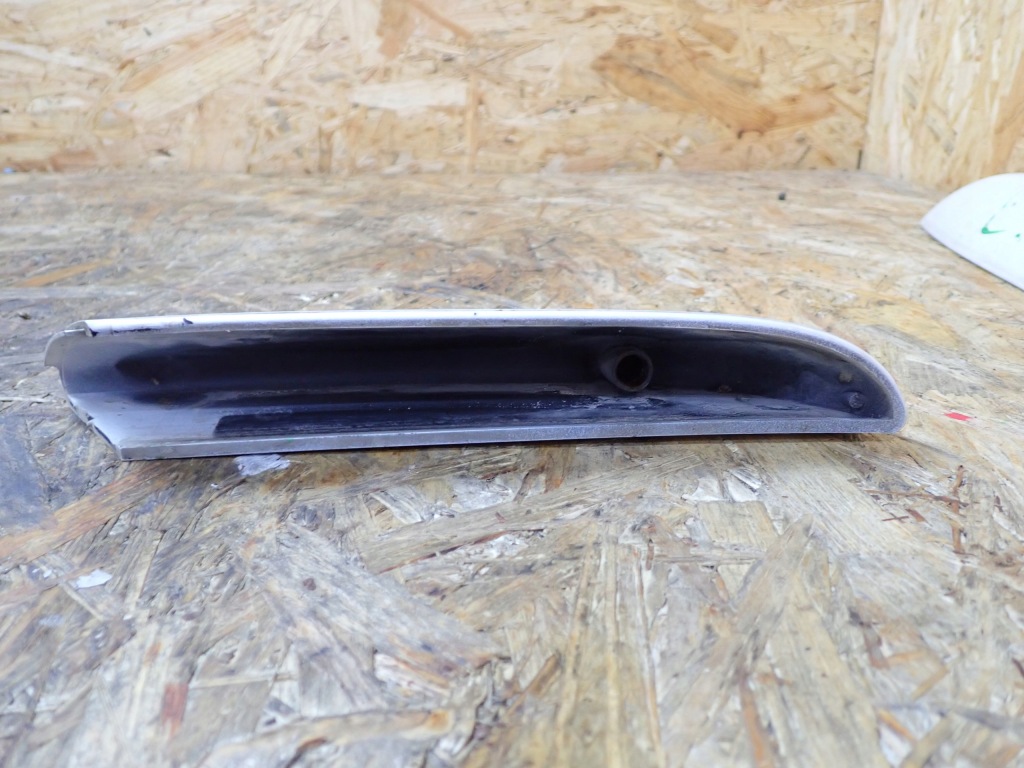 Корпус рейлинг cadillac escalade ii 15090924 15090924 в Украине