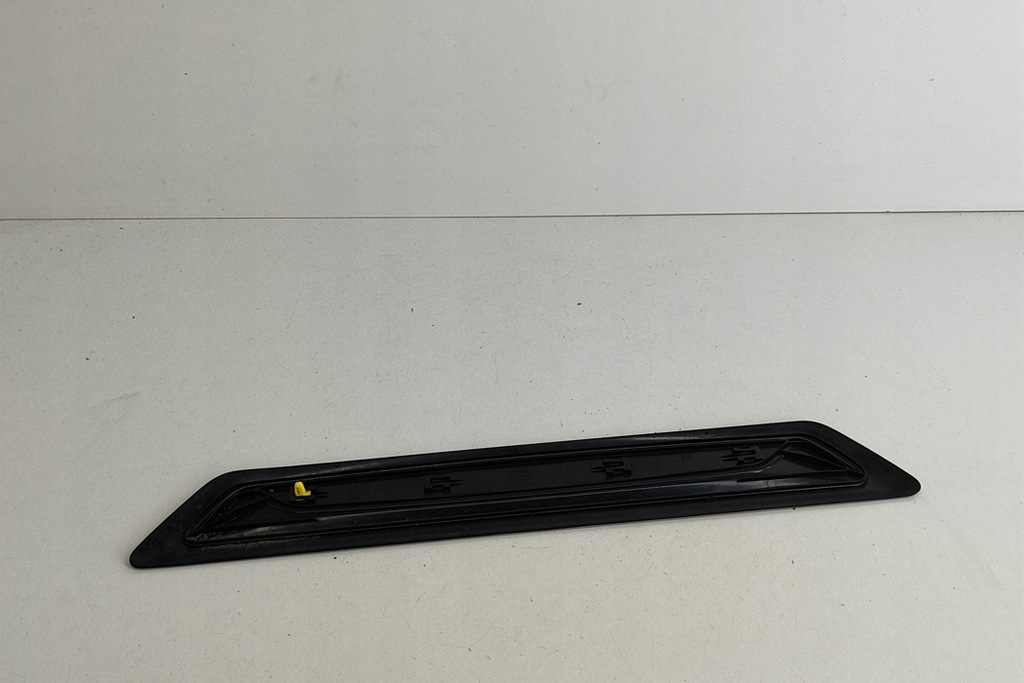 фото №6, Bmw 2 active tourer f45 передня ліва молдинг поріг 8051037 2019 27135249