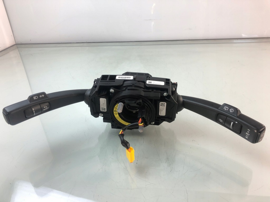 фото №1, Переключатель комбинированный volvo v40 ii 31327903 лента переключатели