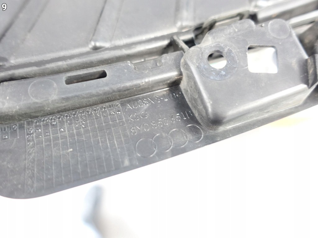 Audi a3 8y0 s-line 20- решітка радіатора решітка  решітка w бампер Ціна