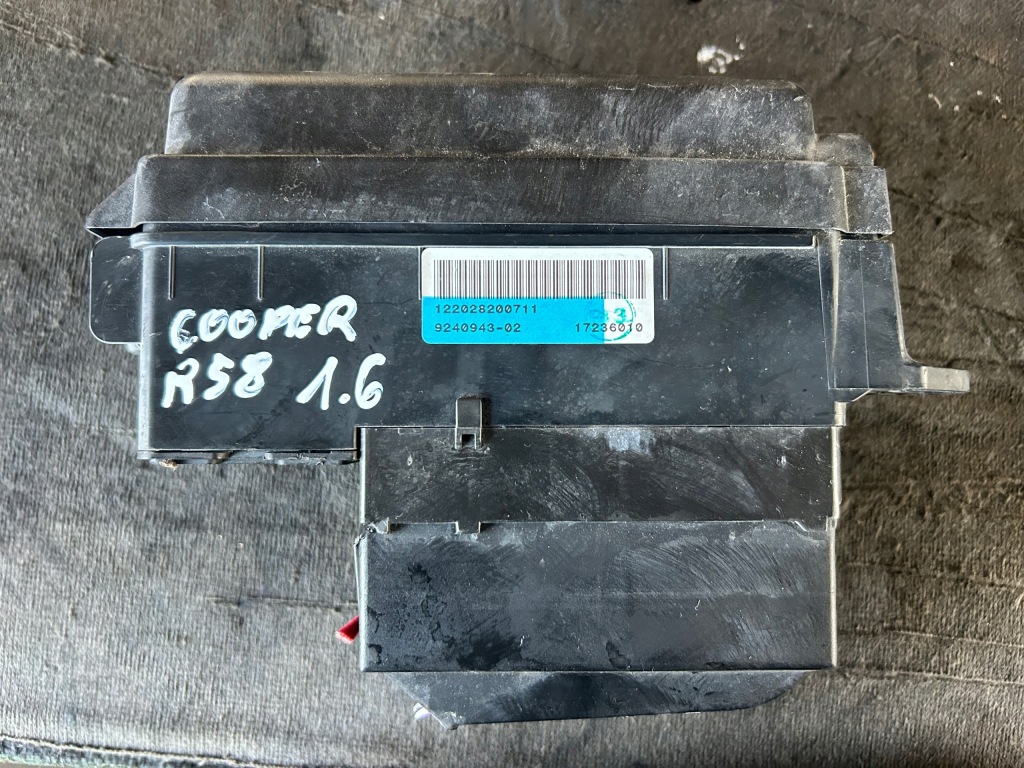 фото №1, Mini cooper r58 1.6t коробка запобіжників