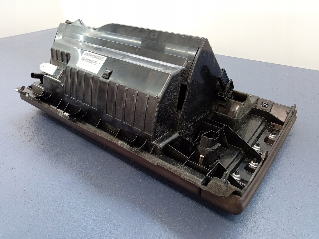 фото №7, Бардачок пассажира porsche cayenne 7p5857095ad