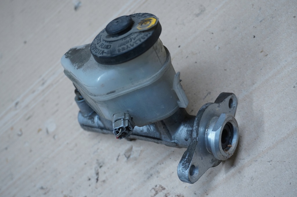 фото №6, Toyota rav4 насос гальмівна 2,0 16v 94-00r