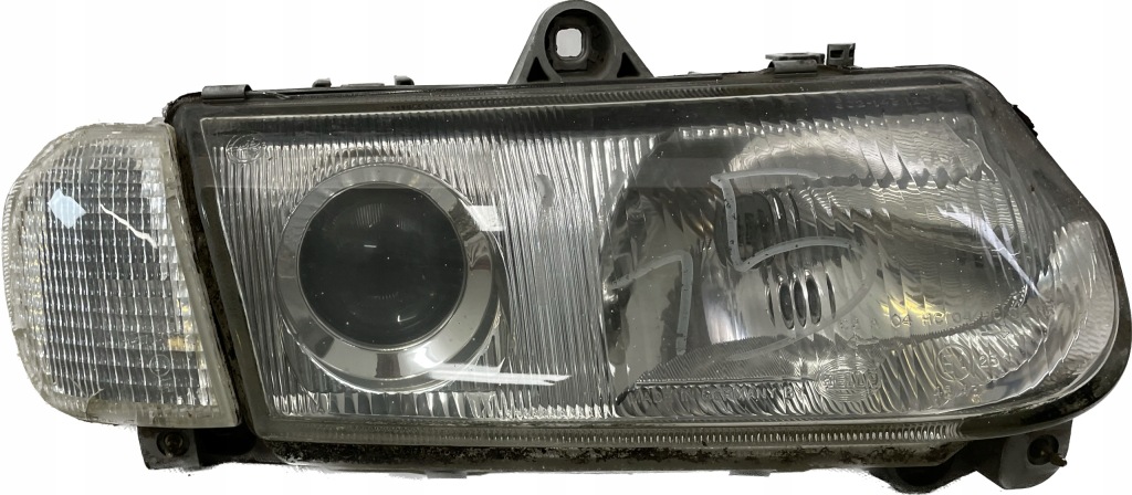 Купити Права лампа фара перед alfa romeo 145