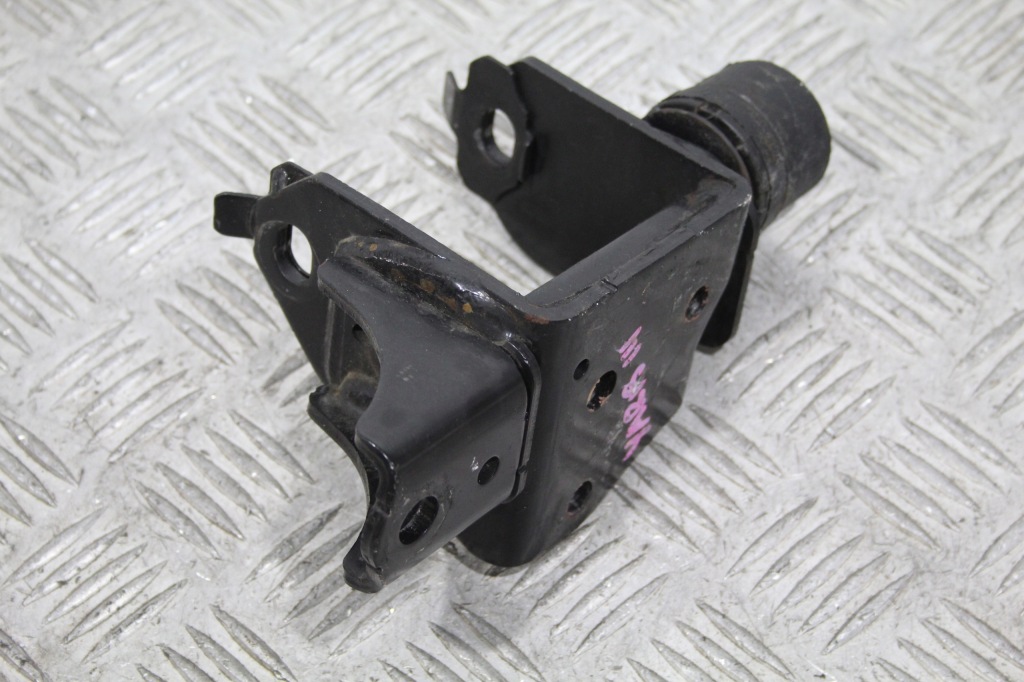 фото №1, Кронштейн кронштейн двигуна toyota yaris iii