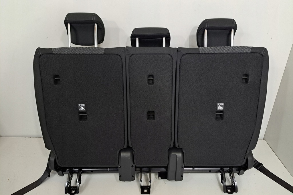 фото №9, Комплект сидений bmw 4 convertible g23, g83 5a1ca98 1.5l hybrid 2022