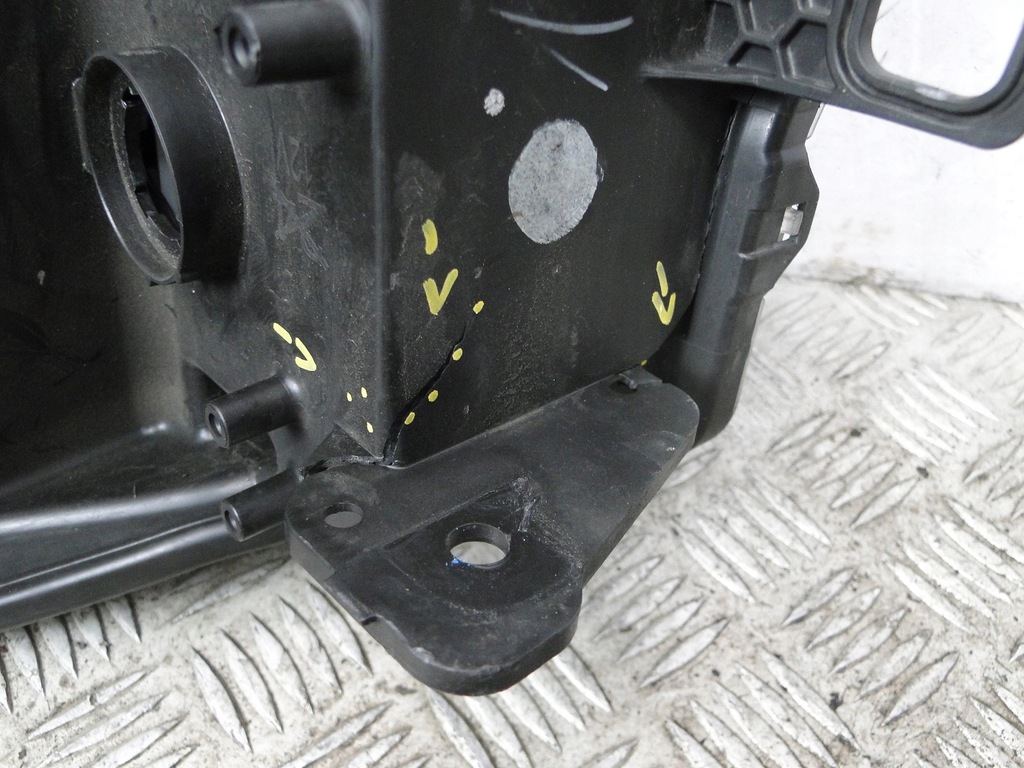 фото №16, Лампа перед suzuki sx4 s-cross 100-18733 2016 пошкоджена