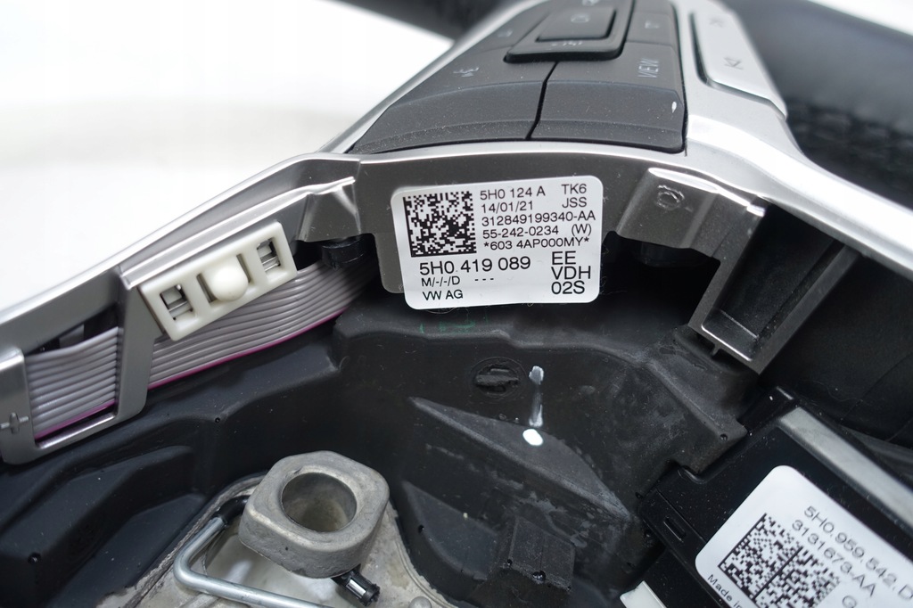 фото №7, Воздуховод многофункциональный vw golf 8 tiguan 5h0