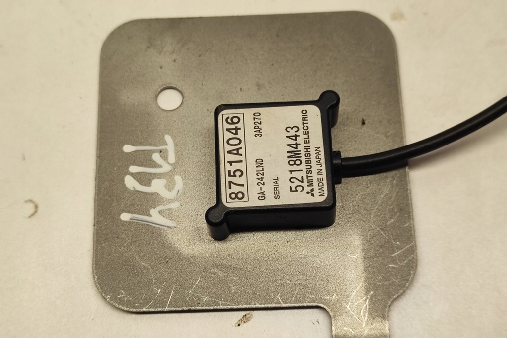 фото №9, Антенна mitsubishi outlander iii gg_w, gf_w, zj 8751a046 2.2l дизель 110kw