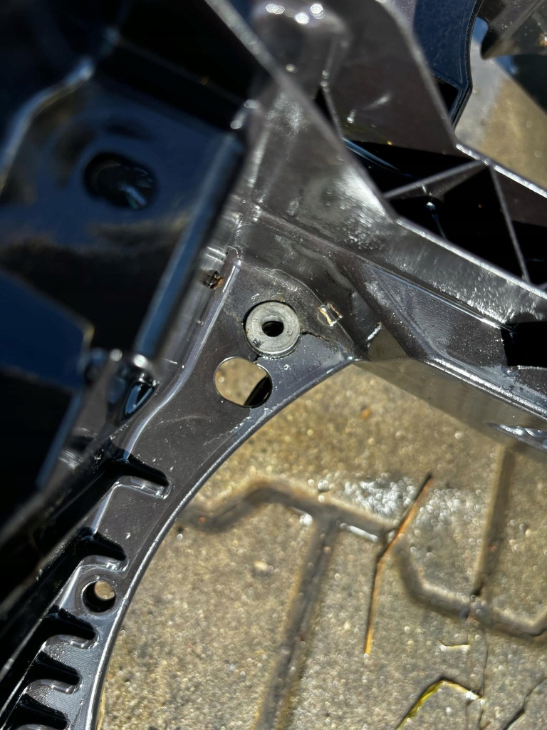 фото №10, Vw golf v plus vi pas передний усилитель 5m0805588 org. vw