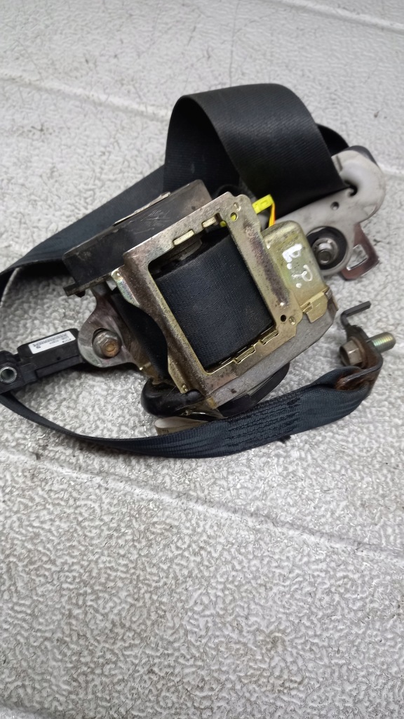 фото №2, Pas левый перед mazda 5 06r 2.0crd