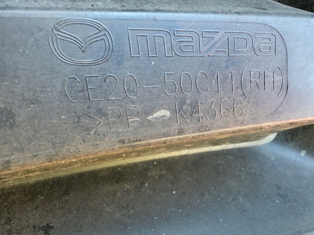 фото №8, Бампер перед передний mazda 5 i lift ce19-50031