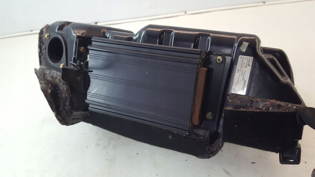 фото №5, Динамік низькочастотний сабвуфер audi a6 c5 2,5 tdi