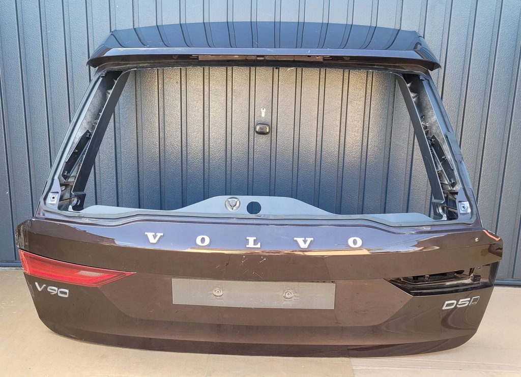 фото №1, Volvo v90 ii 16- крышка багажника задняя задняя