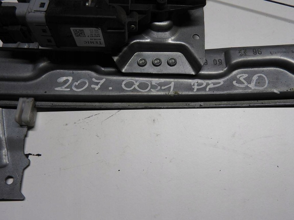 фото №6, Peugeot 207 3d підйомник скло правий перед 9671270380